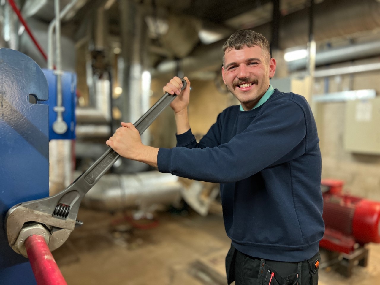 Kick-start your NHS career with a Modern Apprenticeship