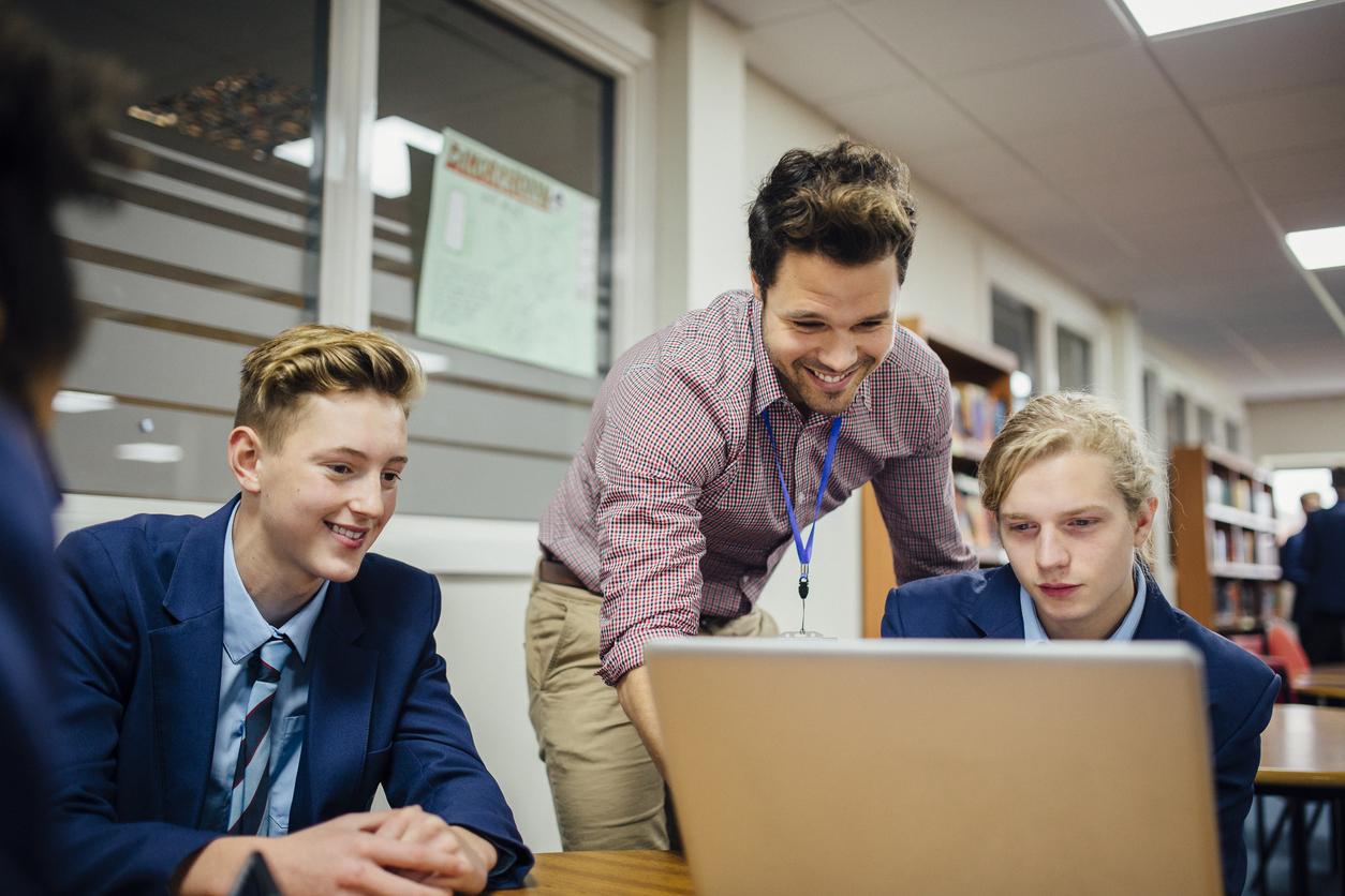 Supporting young people with their career journey into medicine