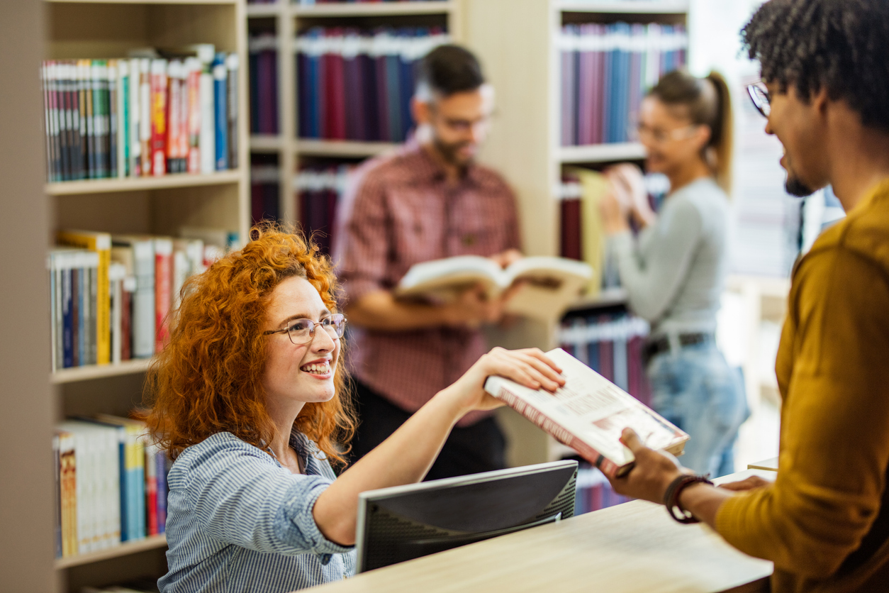 What is a library and knowledge services assistant?